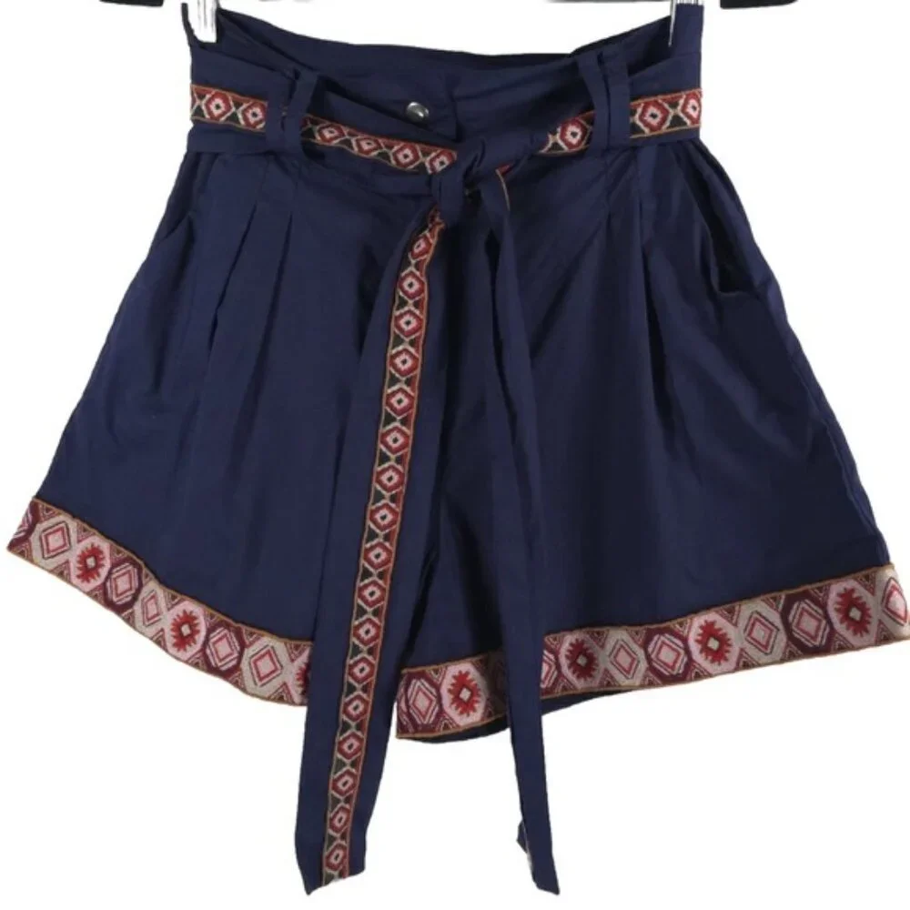 NWT CHUFY KATHMANDU HEIGHTS Keket Shorts  Pleated Navy Boho‎ Belted Tie MEDIUM